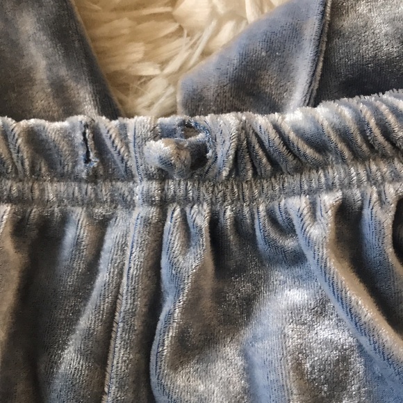 Women’s Express Velvet Blue Sky Pants - Picture 6 of 6